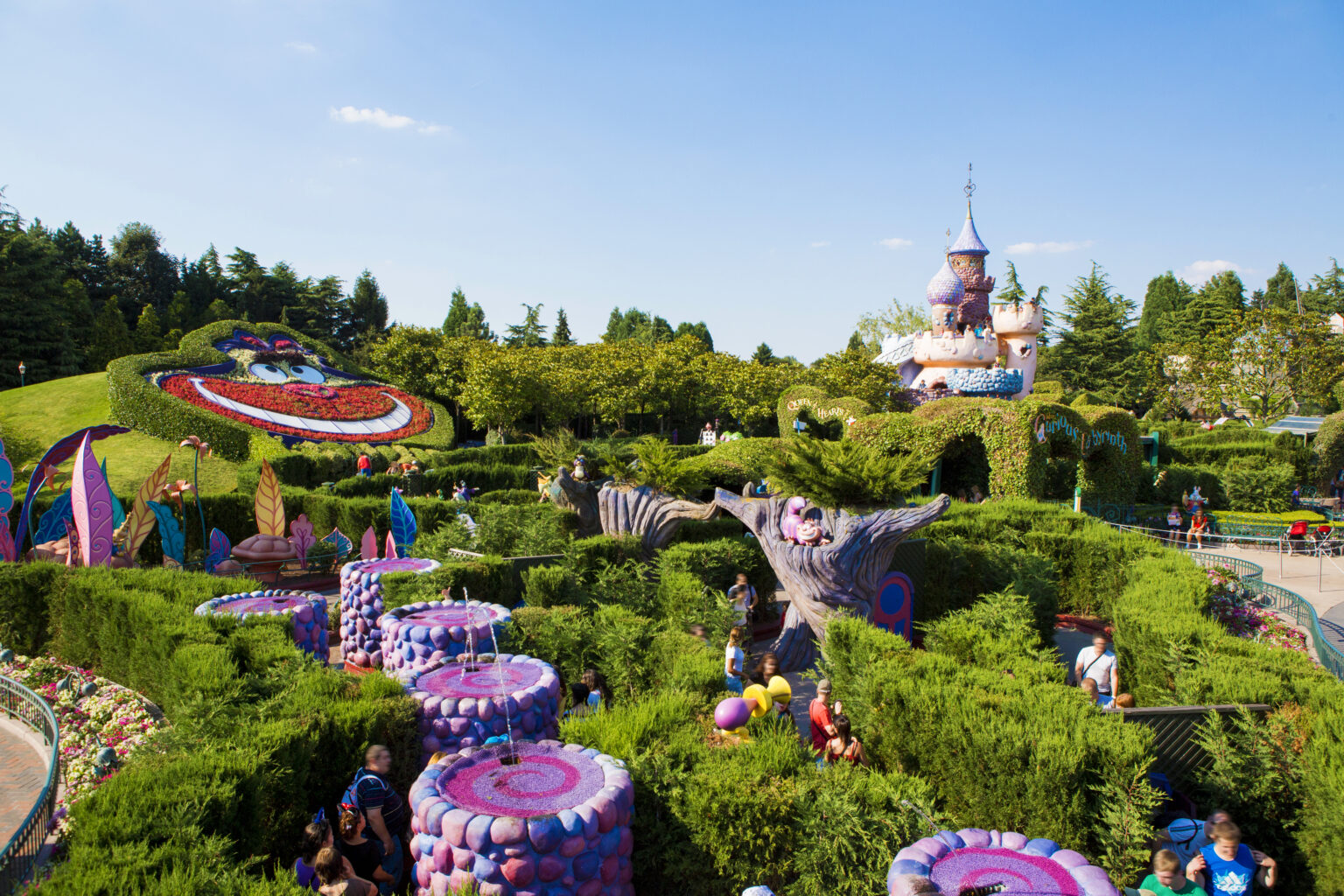 Fantasyland © Disney