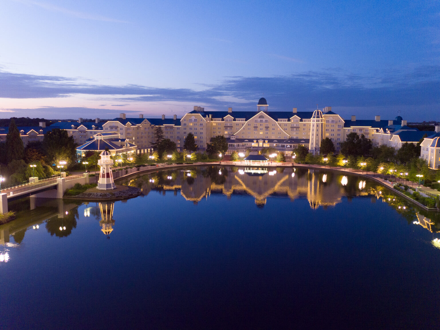 Disney Newport Bay Club - © Disney