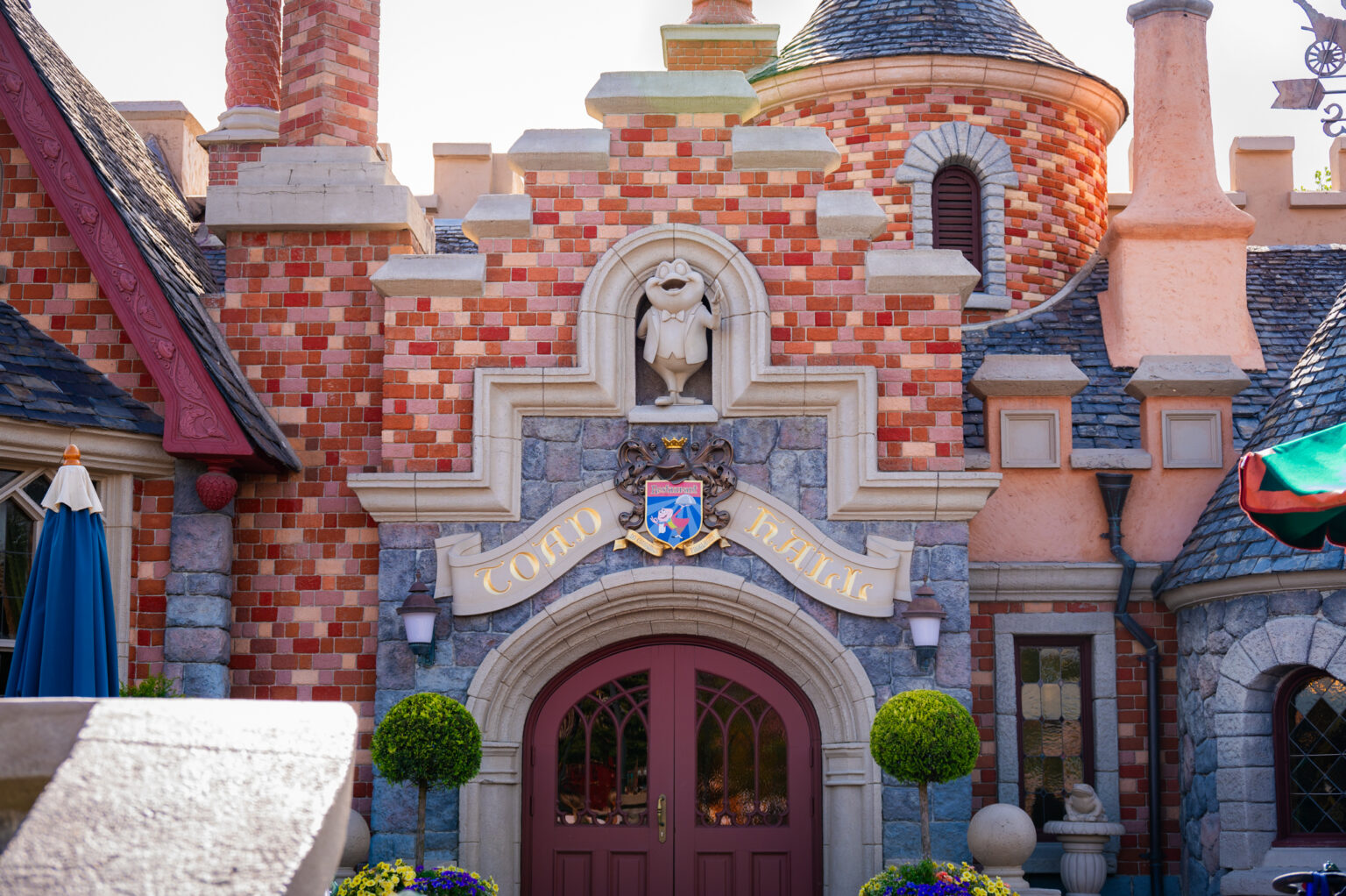 © DLP Explorers
