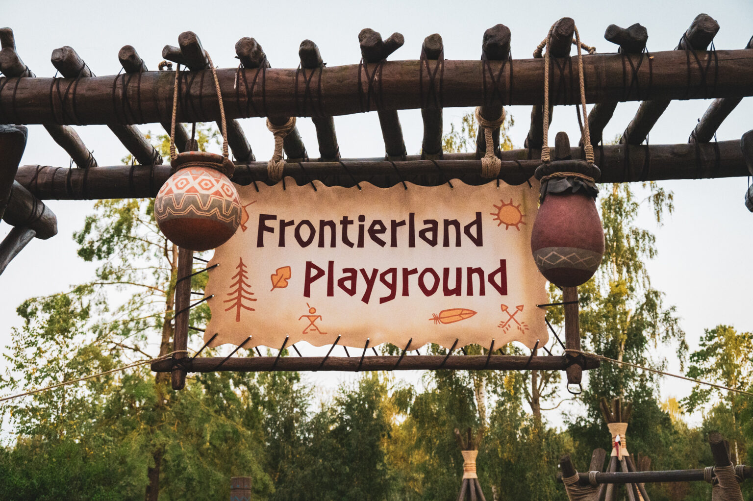 © DLP Explorers