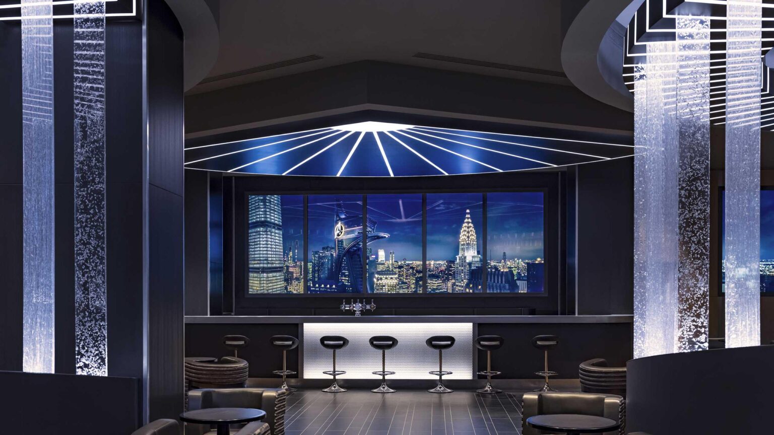 Skyline Bar - © Disney