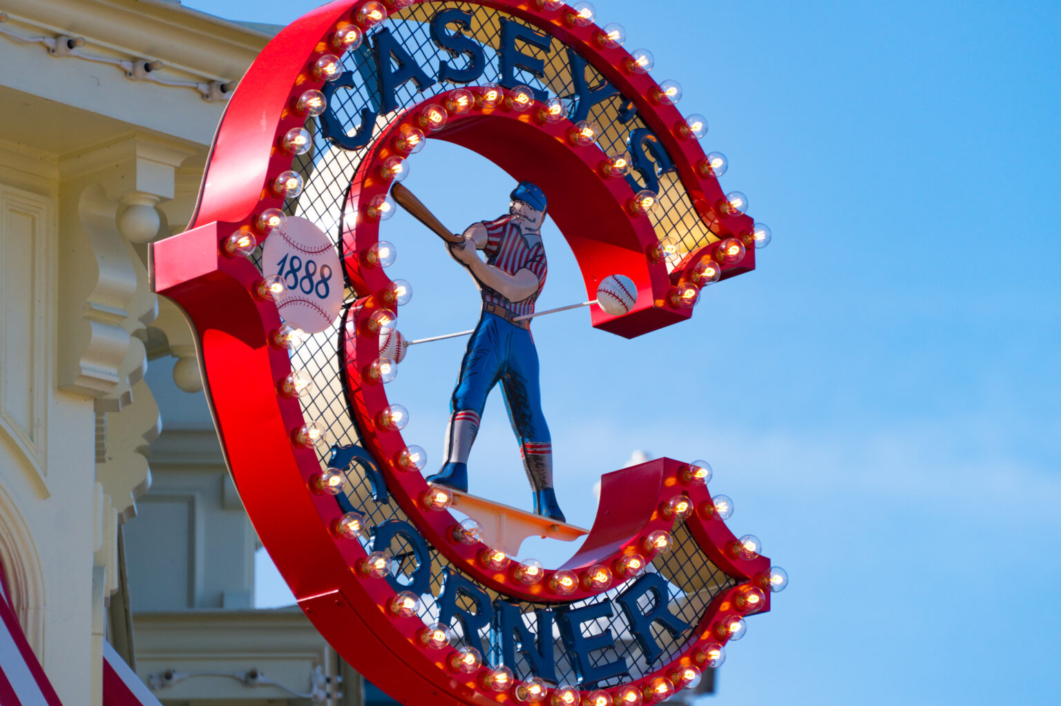 © DLP Explorers