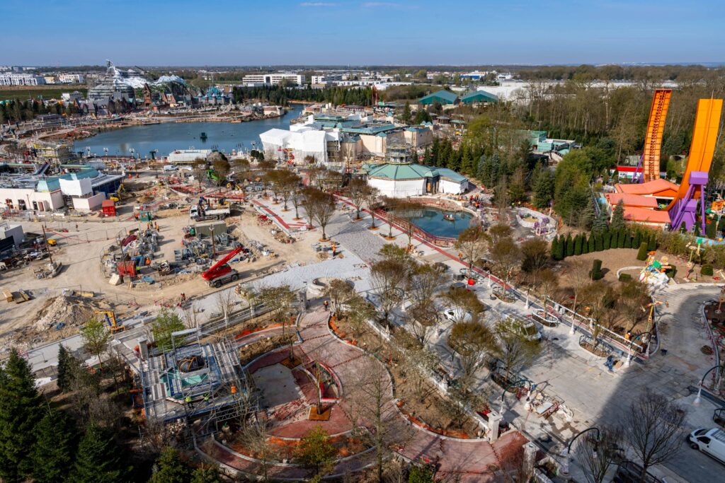 Bouwupdate Disney Adventure World - © Disney