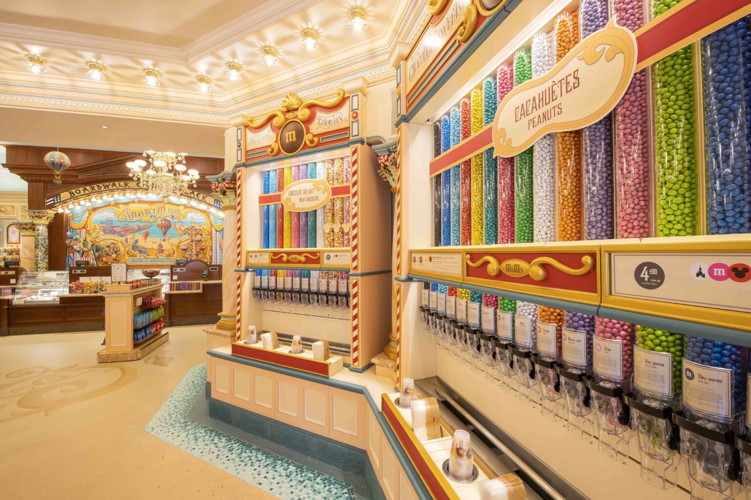 Boardwalk Candy Palace - © Disney