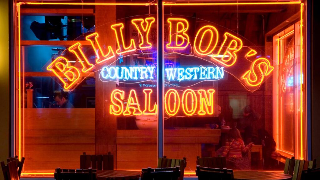 Billy Bob's Country Western Saloon - © Disney