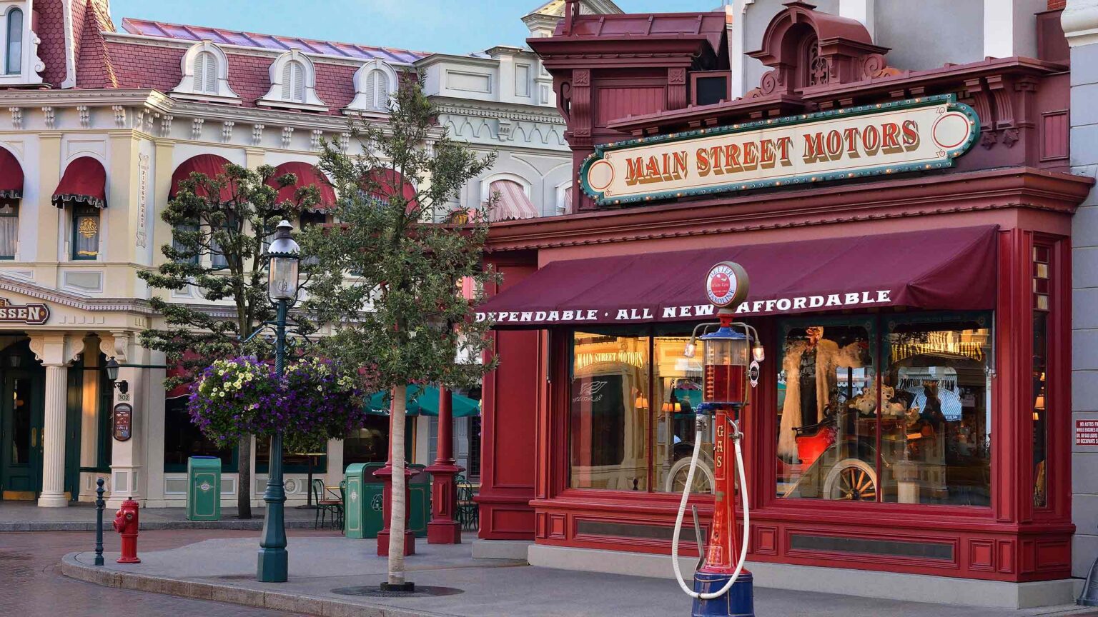 Main Street Motors Main Street Motors - © Disney