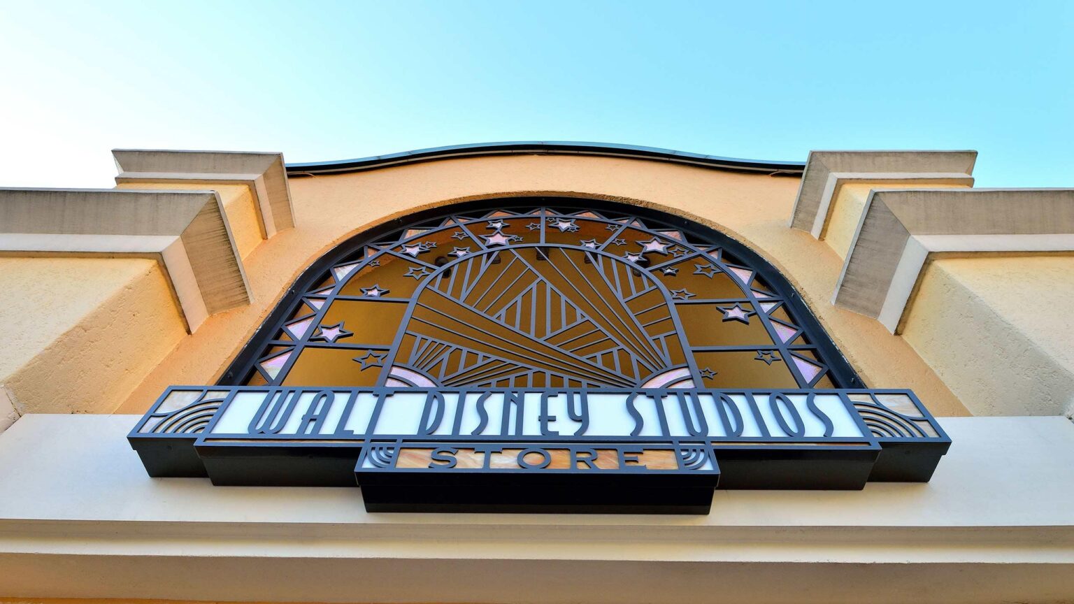 Walt Disney Studios Store - © Disney