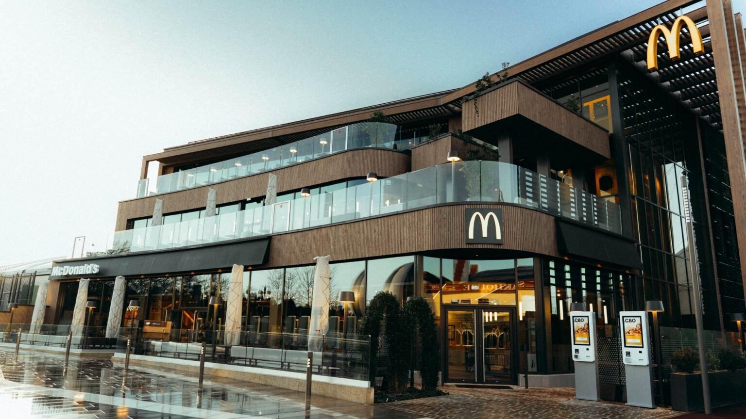 McDonald's - © Disney